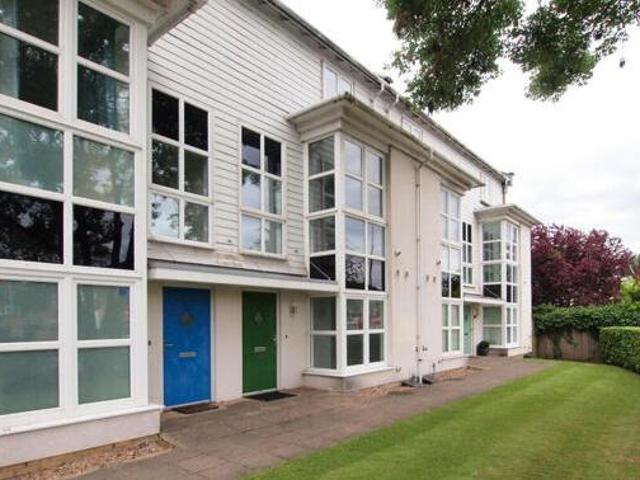House for sale in Surrey