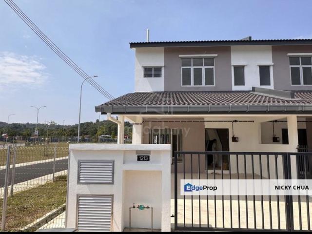 House for rent in Sendayan Village, Negeri Sembilan