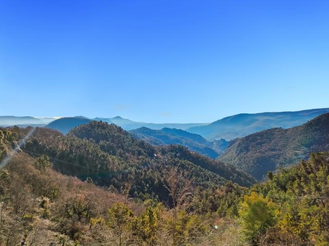 Maison vente à France métropolitaine, Revest-les-roches