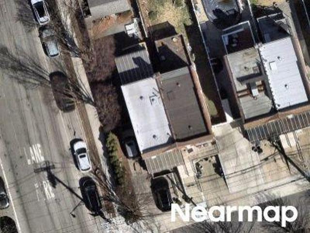 House for sale in The Bronx, Arverne