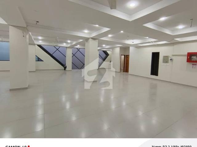 Building for rent in Islamabad