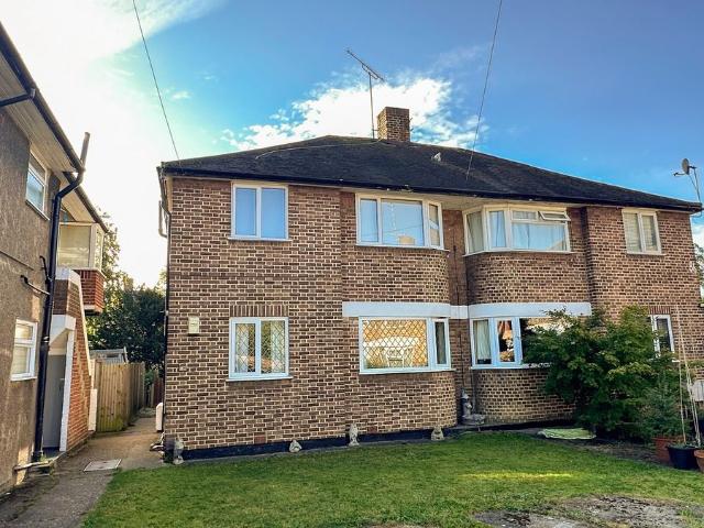 House for rent in Hackbridge, Greater London