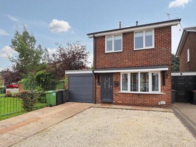 House for sale in Camp Hill, Warwickshire