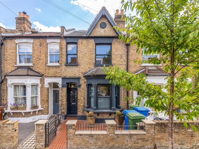 House for rent in Nunhead, Greater London