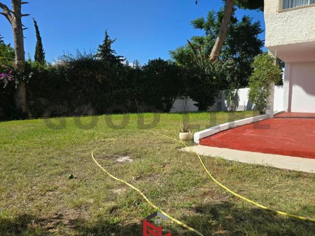 Maison location à قمرت, تونس