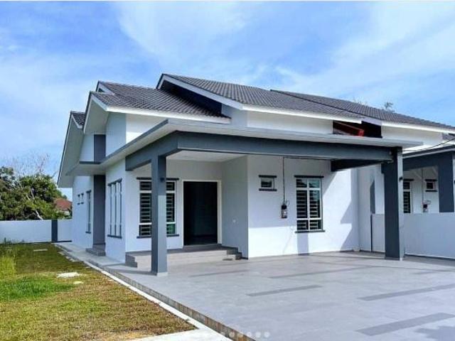 Residential House for sale in Tanjong Sepat, Selangor
