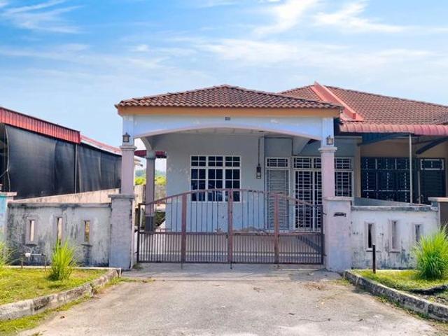 Residential House for sale in Perak, Kerian