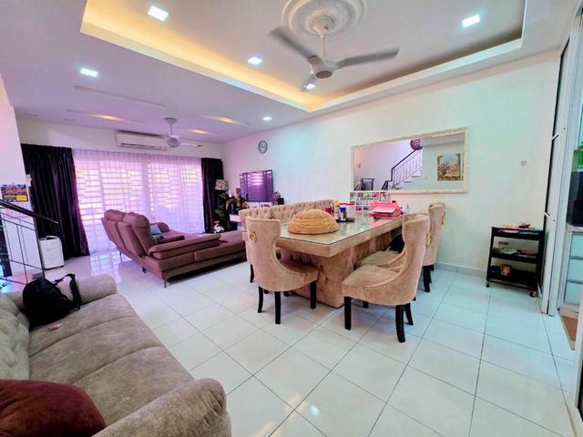 Terraced House for sale in Seremban