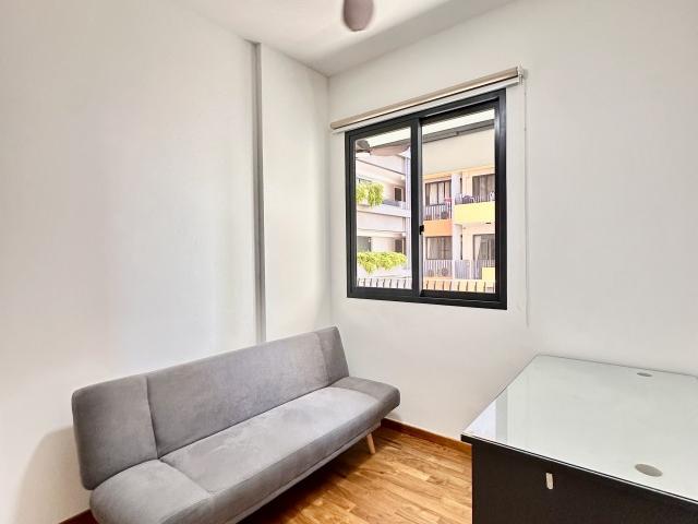 Apartment for rent in Geylang