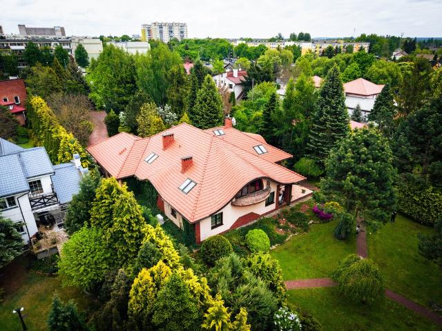 Dom na sprzedaż w Pabianice, Łódzkie