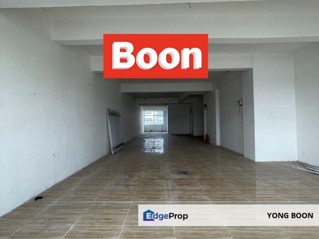 Shop for rent in Kuching, Bahagian Kuching