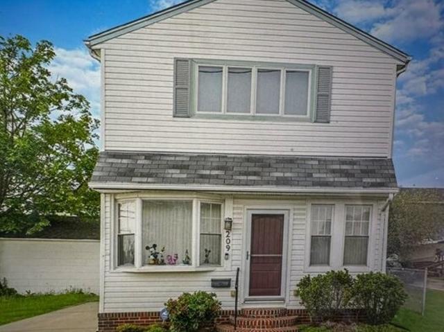 House for sale in East Rockaway, New York