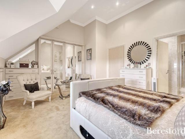 Apartment for rent in The Galleries, Brentwood
