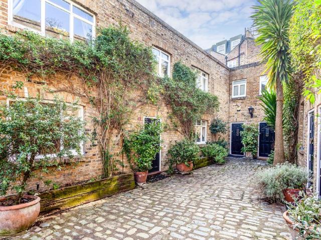 House for rent in Islington, Greater London