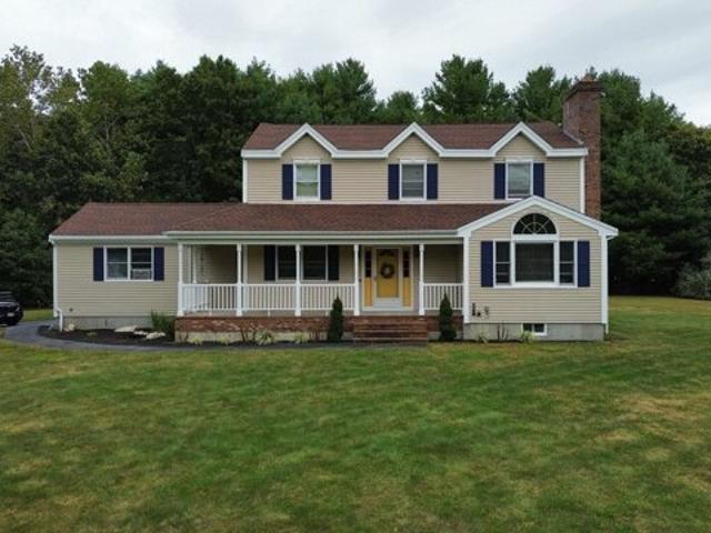 House for sale in Dartmouth, Bristol County