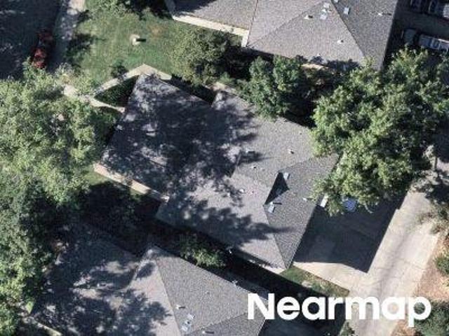 Condo for sale in Madison Villa Estates, Sacramento