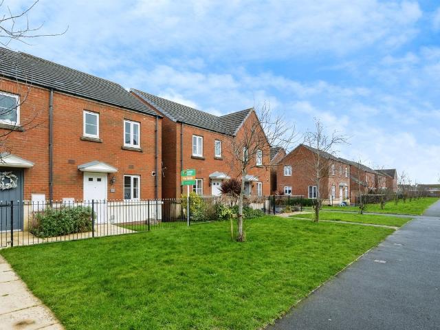 Apartment for rent in Sandy, Llanelli
