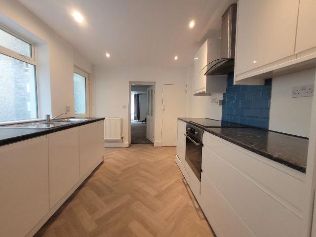 House for rent in Sirhowy, Wales