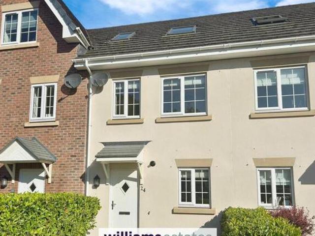 House for sale in Lyons, Greater London