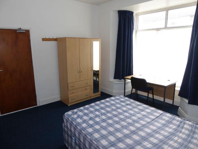 House for rent in Nangreaves, Wales