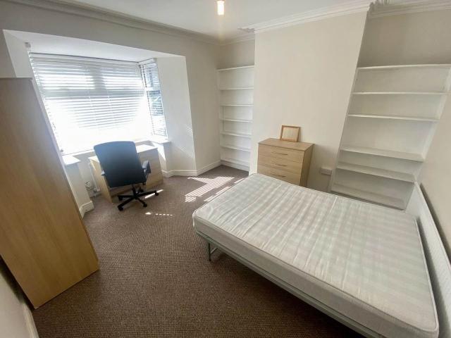 Apartment for rent in Nangreaves, Wales