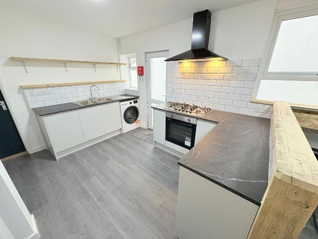 House for rent in Brynmill, Swansea