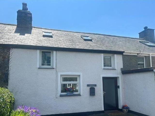 House for sale in Pwllheli, Gwynedd
