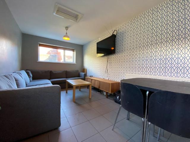 House for rent in Maindy, Cardiff