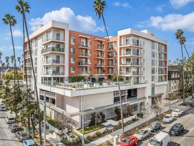 Apartment for rent in Canoga Park, California