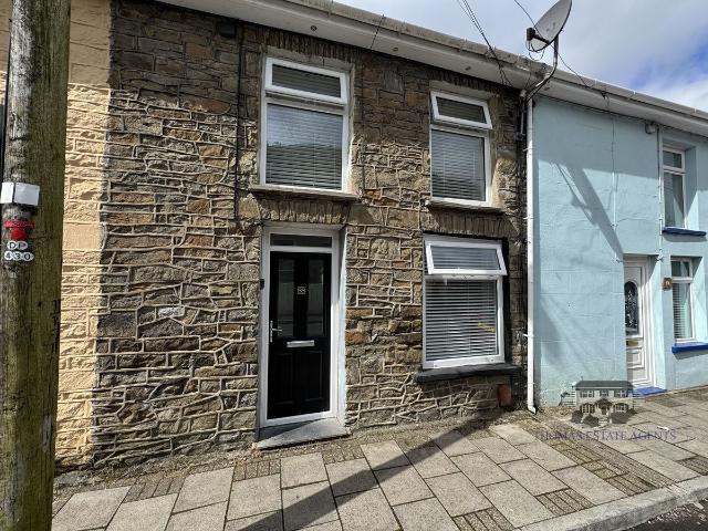 House for rent in Penygraig, Wales