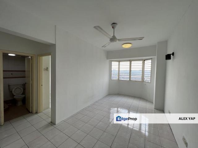 Condominium for sale in Petaling, Subang Jaya