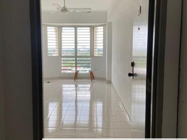 Condominium for sale in Petaling, Subang Jaya
