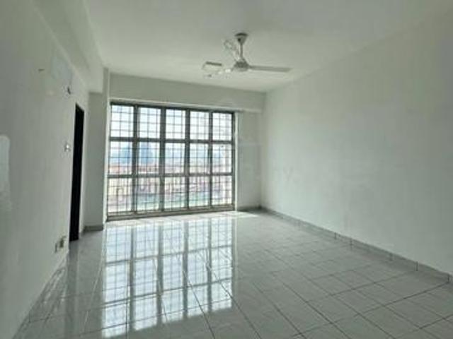 Serviced Residence for sale in Petaling, Subang Jaya