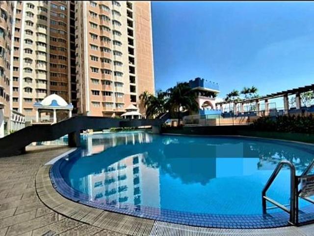 Serviced Residence for sale in Petaling, Subang Jaya