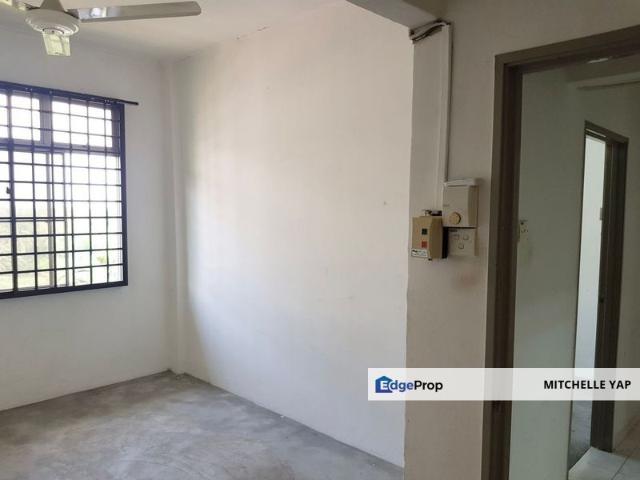 Flat for sale in Pasir Gudang, Johor