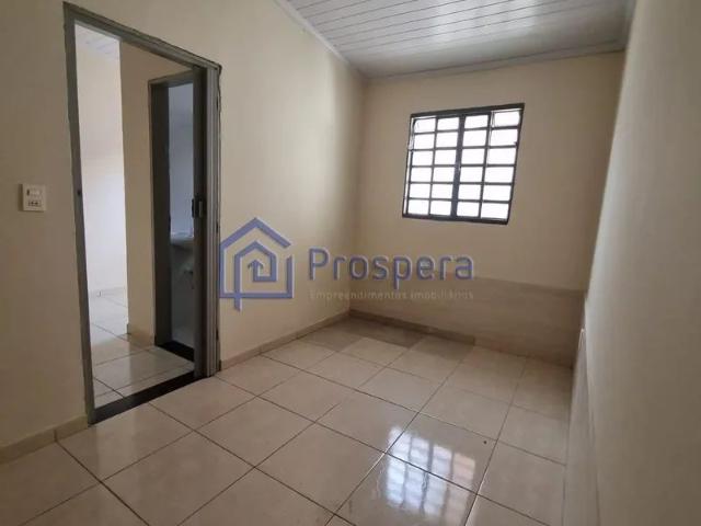 Casa aluguel em qs 04, Riacho Fundo