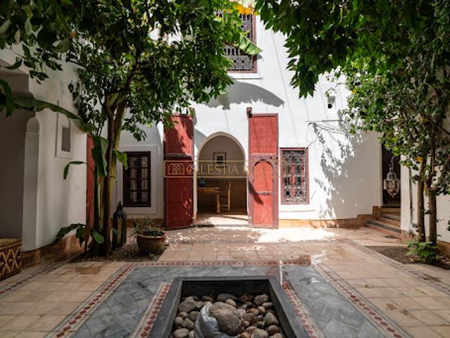 Riad vente à Marrakech, L'Oriental