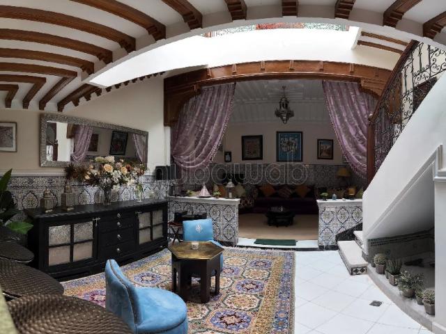 Riad vente à Marrakech, L'Oriental