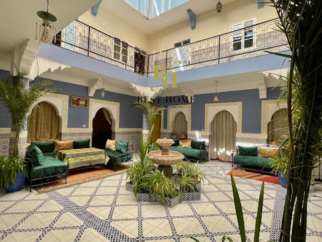 Riad vente à Marrakech, L'Oriental