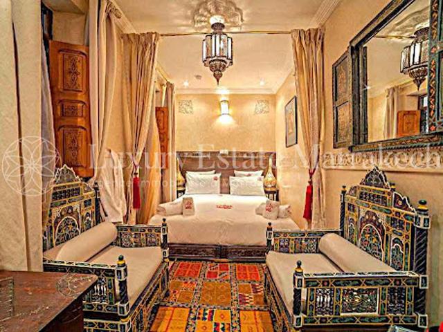 Riad vente à Marrakech, L'Oriental