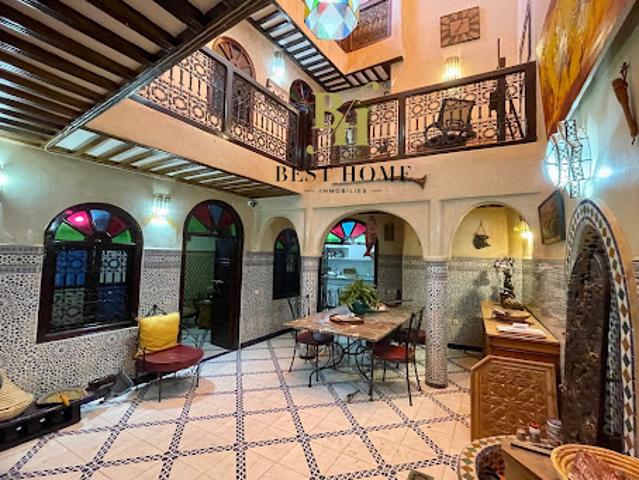 Riad vente à Marrakech, L'Oriental