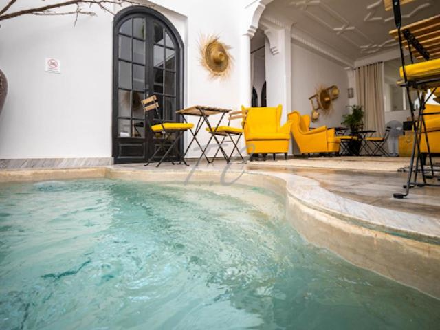 Riad vente à Marrakech, L'Oriental