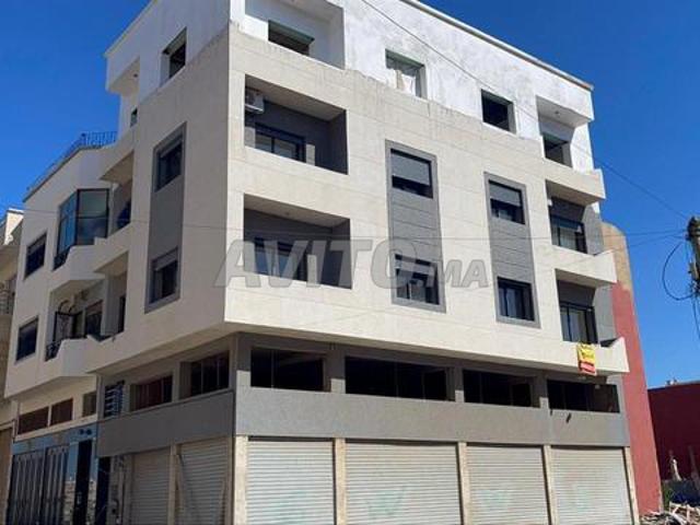 Local commercial vente à Anfa, Gharb-Chrarda-Beni Hssen
