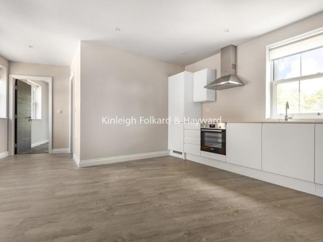 Apartment for rent in London Borough of Merton, Mitcham