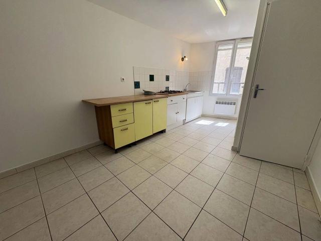 Appartement location à Rians, Cher