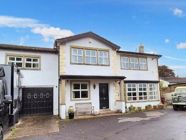 House for sale in Waddington, Paradise