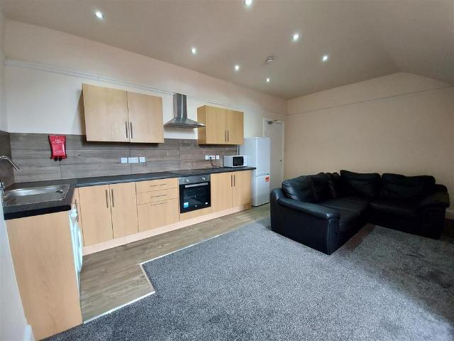 House for rent in Avenham, Higher Bartle