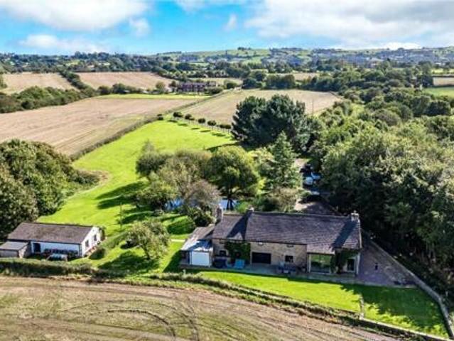 House for sale in Lyons, Greater London