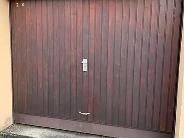 Garage location à Colmar-Ribeauvillé, Ribeauville
