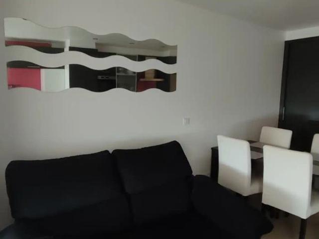 Apartamento en alquiler en Ribeira, A Barbanza